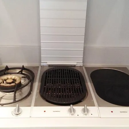 아파트 Luxurious Flat Close To Everywhere