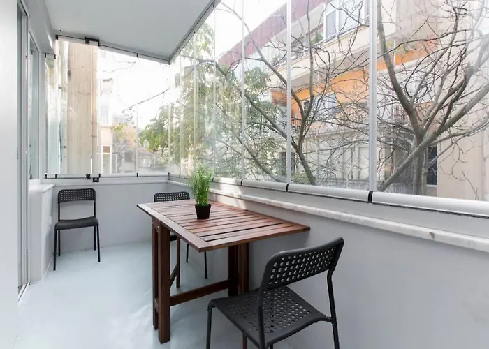 Luxurious Flat Close To Everywhere Apartment